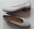 Buty_damskie_na_szerokie_stopy.jpg