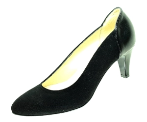szpilki_zamszowe_duże_buty_damskie.jpg