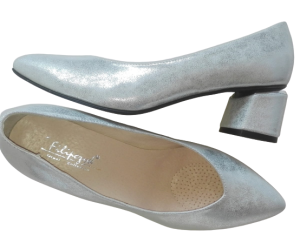 Czółenko /FK  9882W / skóra naturalna  różne kolory / różne tęgości butów / obcas 5-5,5 cm / różne rodzaje skóry / rozmiar 42-45