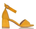 Zolte-zamszowe-sandaly-na-grubym-niskim-obcasie-lizard-1.jpg