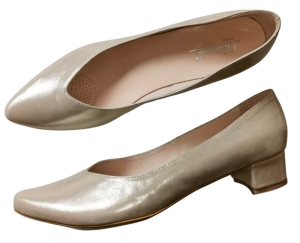 Balerinki  /FK  9889 wycięcie w szpic /  skóra naturalna  różne kolory / różne tęgości butów / różne wysokości obcasów  / rozmiar 42-45  