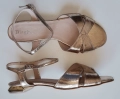 43_sandałki_duże_buty.jpg