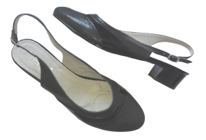 FK  9426  Sandał  z ozdobą / skóra naturalna różne kolory / różne tęgości butów / różne wysokości obcasów / rozmiar 42-45