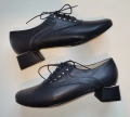 sznurowane buty  duże rozmiary damskie ze skóry naturalnej.jpg