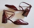 Sandałki  lakierowane duże buty damskie