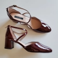 Sandałki  lakierowane duże buty damskie.jpg