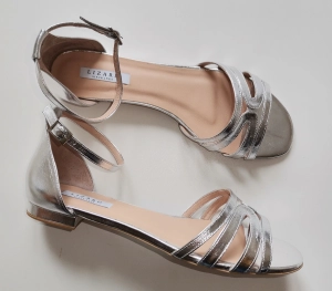 % Buty Gotowe-Promocja-Taniej / LIZ  6598 Sandałki srebrne / nr 42
